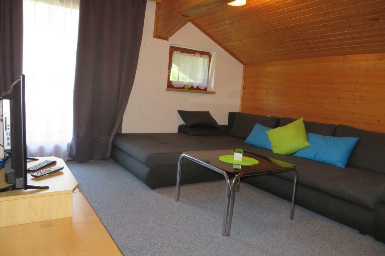 Haus Manuela Am Pressegger See Egg bei Hermagor ภายนอก รูปภาพ